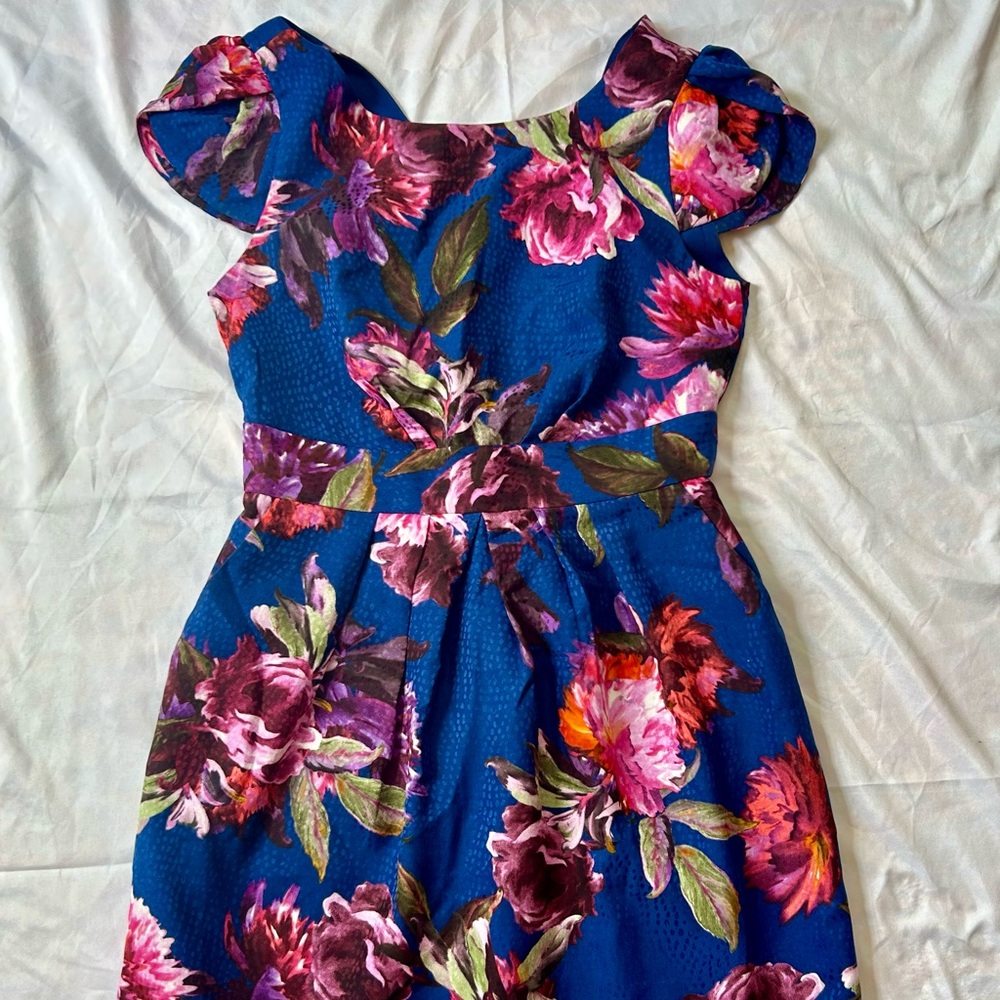 Anthropologie floral dress, Moulinette Soeurs, worn once to a wedding, size 2